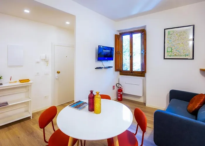 Arno Charm - San Frediano - Italy Daire