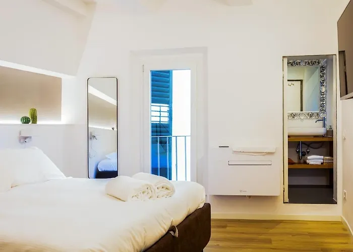 Daire Arno Charm - San Frediano - Italy